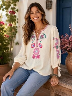 Sundance NWT Chantana Top with Pink and Blue Embroidery, XS